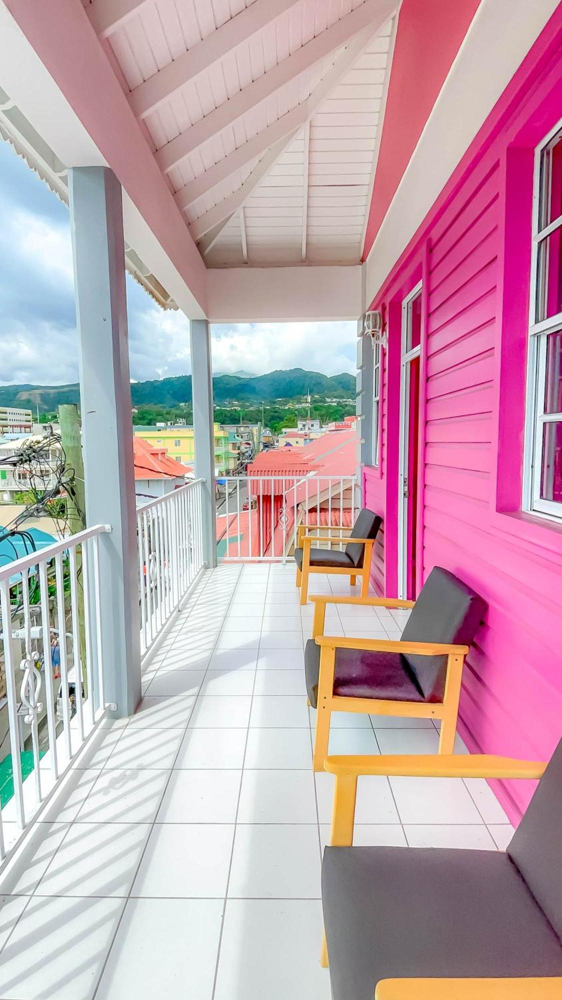 La Flamboyant Hotel Roseau Exterior photo